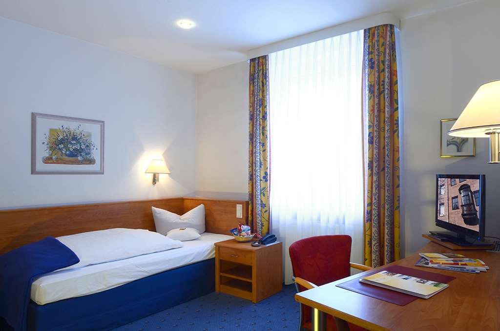 Hotel Ringhotel Loew´s Merkur 4*