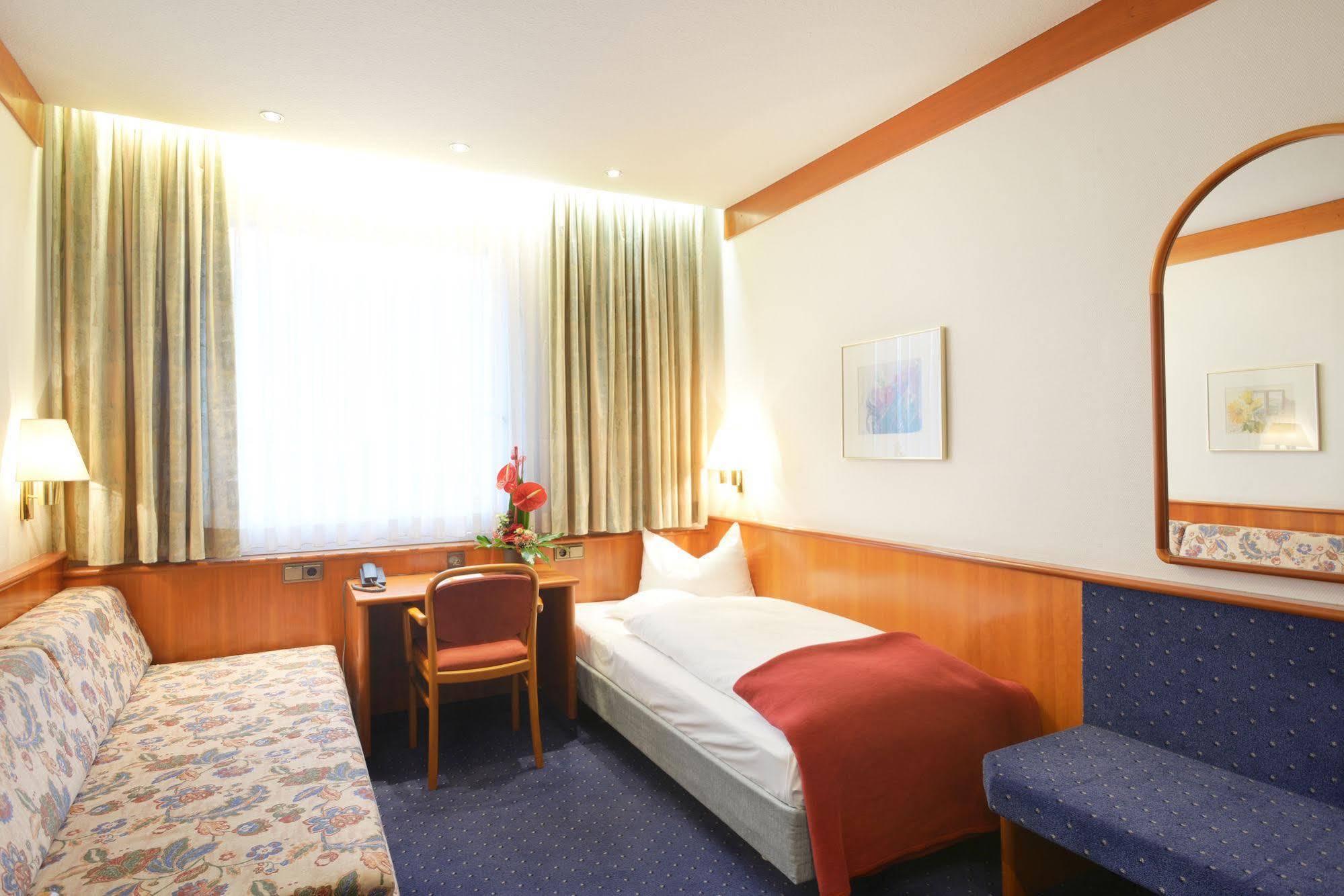 Hotel Ringhotel Loew´s Merkur